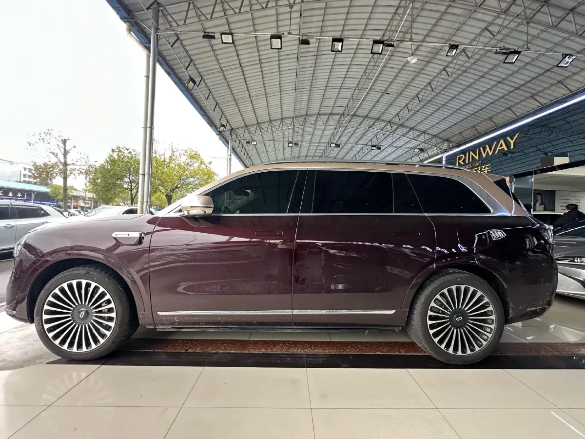 2025 AITO AITO M9 REEV 160HP REEV 52KWH,autocango,china used car exporter,china ev exporter,chinese used car exporter,chinese used ev exporter