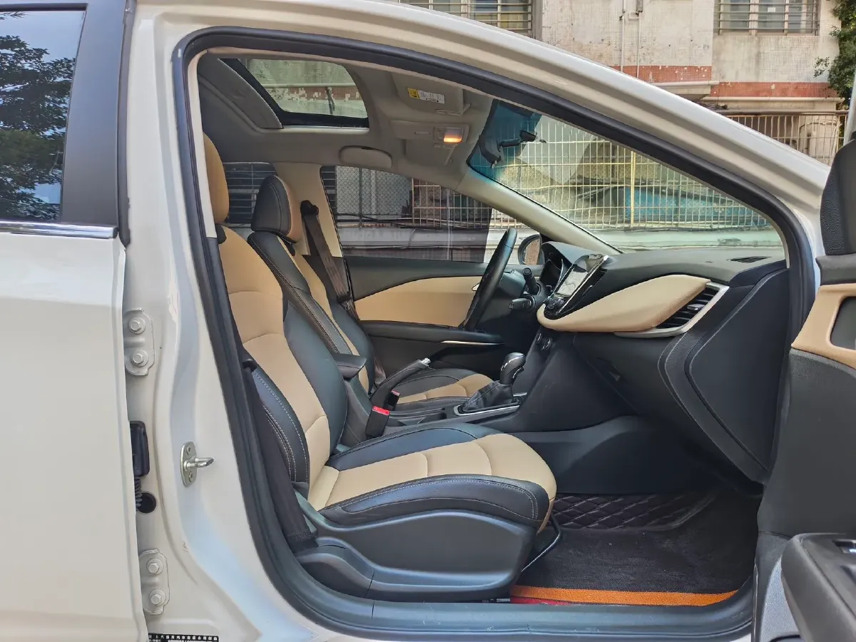 2022 Chevrolet Monza 1.5L 113HP L4 6AT,autocango,china used car exporter,china ev exporter,chinese used car exporter,chinese used ev exporter