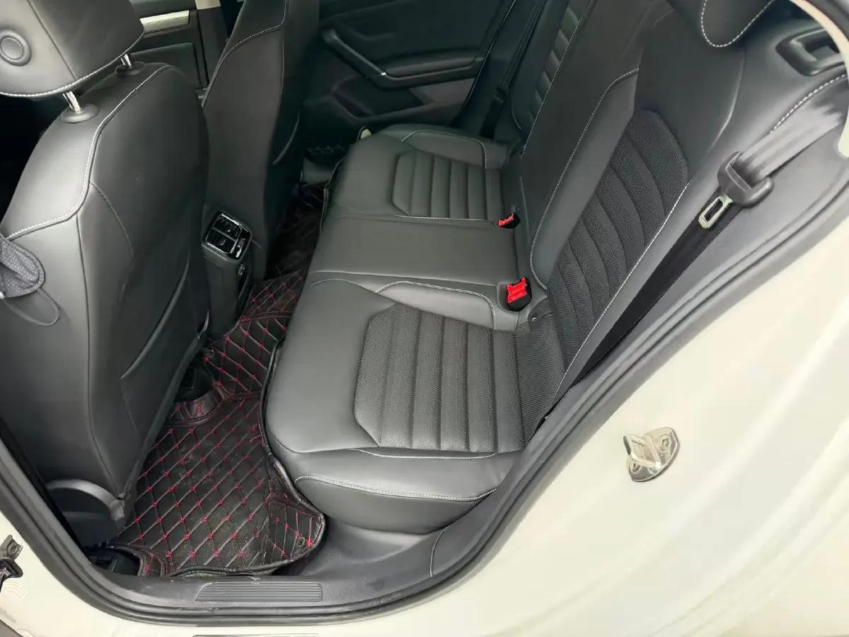 2019 Volkswagen Passat 1.4T 150HP L4 7DCT,autocango,china used car exporter,china ev exporter,chinese used car exporter,chinese used ev exporter