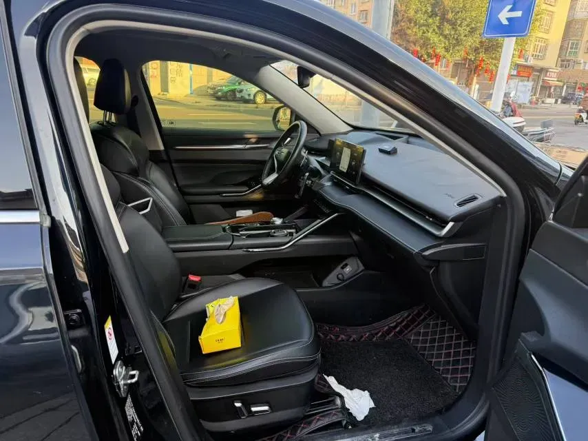 2021 Haval H6 2.0T 211HP L4 7DCT,autocango,china used car exporter,china ev exporter,chinese used car exporter,chinese used ev exporter