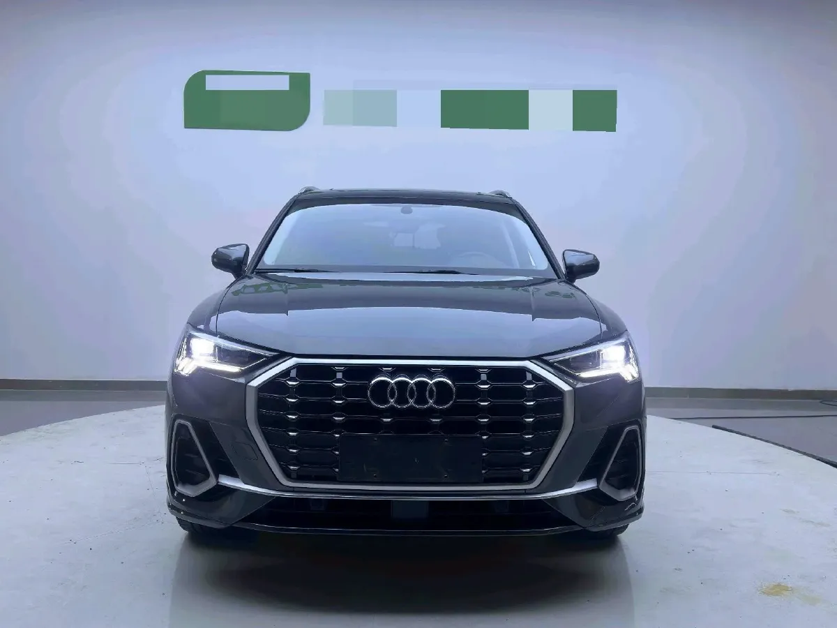 2023 Audi Q3 1.4T 150HP L4 7DCT,autocango,china used car exporter,china ev exporter,chinese used car exporter,chinese used ev exporter