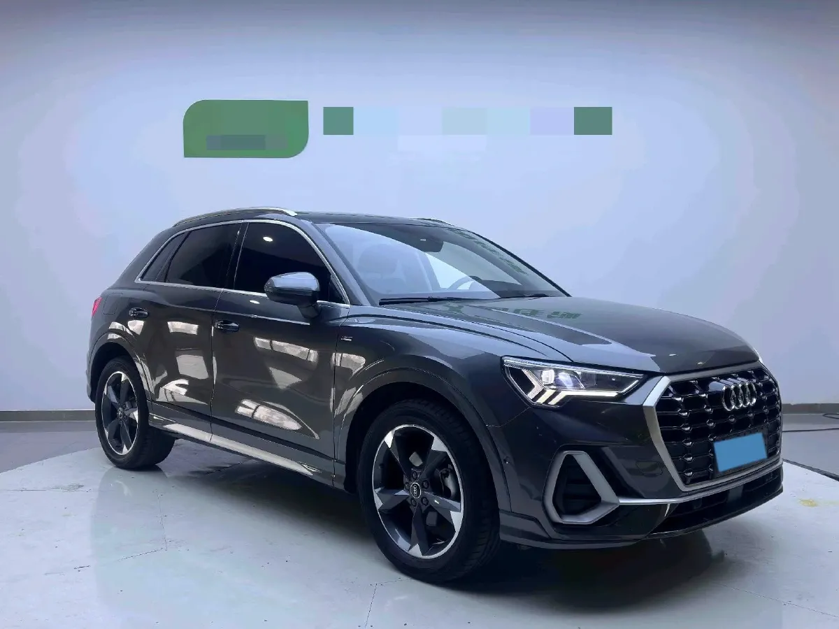2023 Audi Q3 1.4T 150HP L4 7DCT,autocango,china used car exporter,china ev exporter,chinese used car exporter,chinese used ev exporter