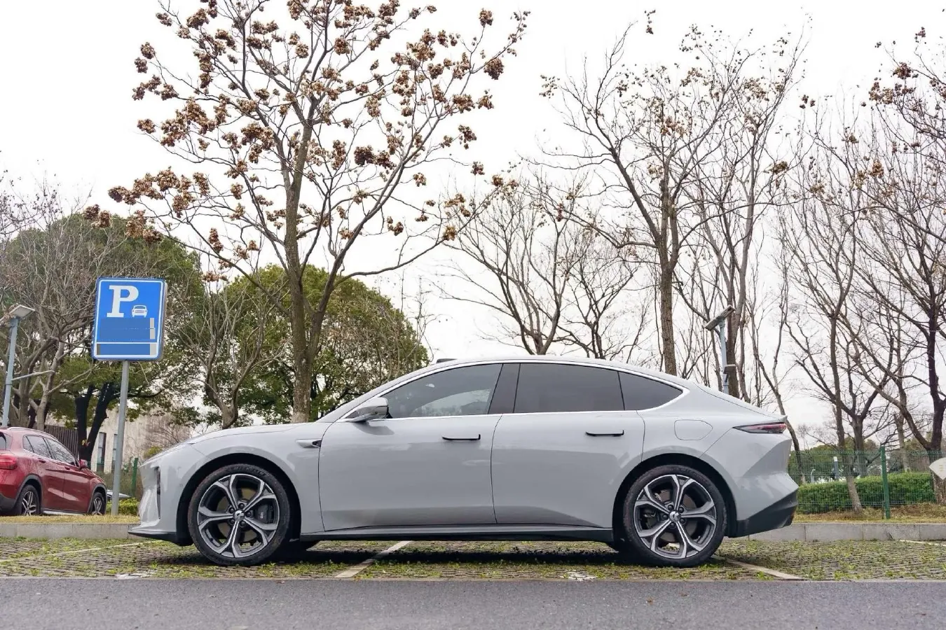 2024 NIO ET5 BEV 75KWH,autocango,china used car exporter,china ev exporter,chinese used car exporter,chinese used ev exporter