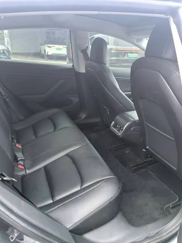 2019 Tesla Model 3 BEV 60KWH,autocango,china used car exporter,china ev exporter,chinese used car exporter,chinese used ev exporter