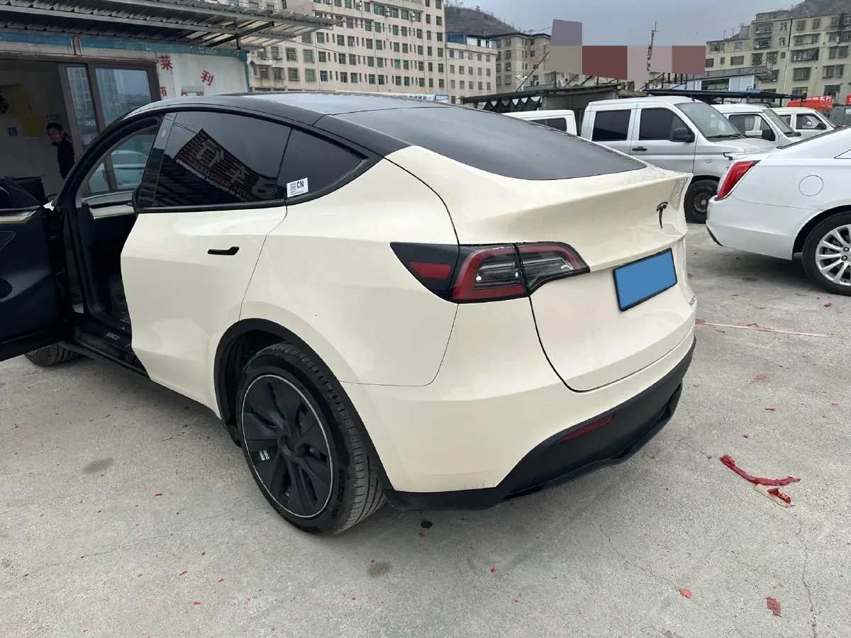 2022 Tesla Model Y BEV 60KWH,autocango,china used car exporter,china ev exporter,chinese used car exporter,chinese used ev exporter