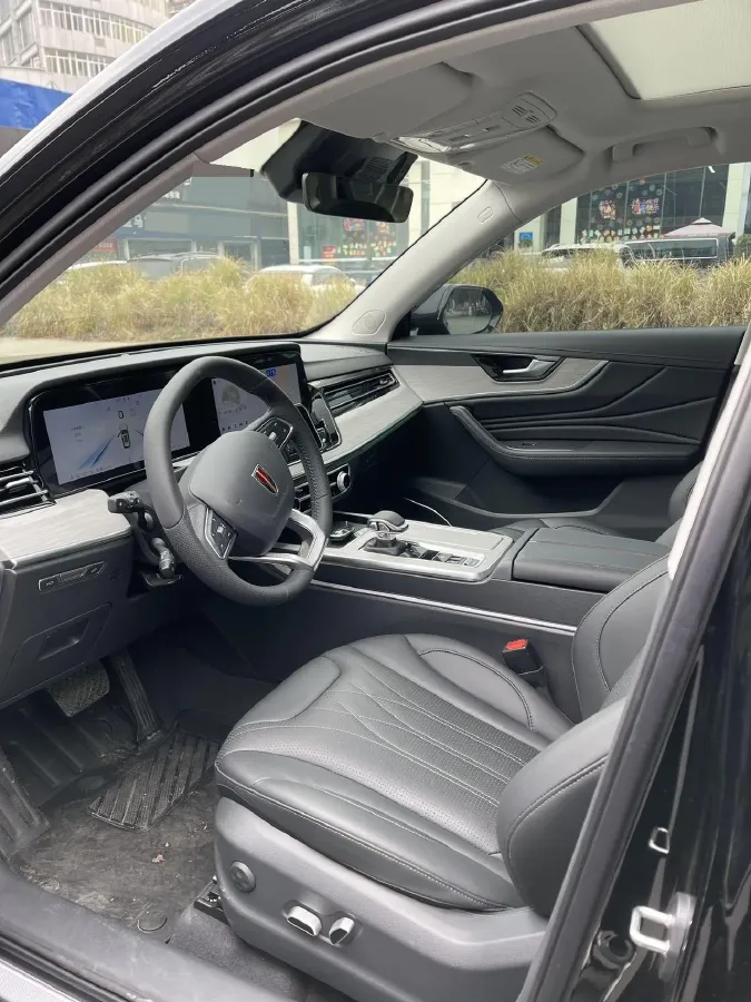 2025 HongQi HS5 2.0T 252HP L4 8AT,autocango,china used car exporter,china ev exporter,chinese used car exporter,chinese used ev exporter