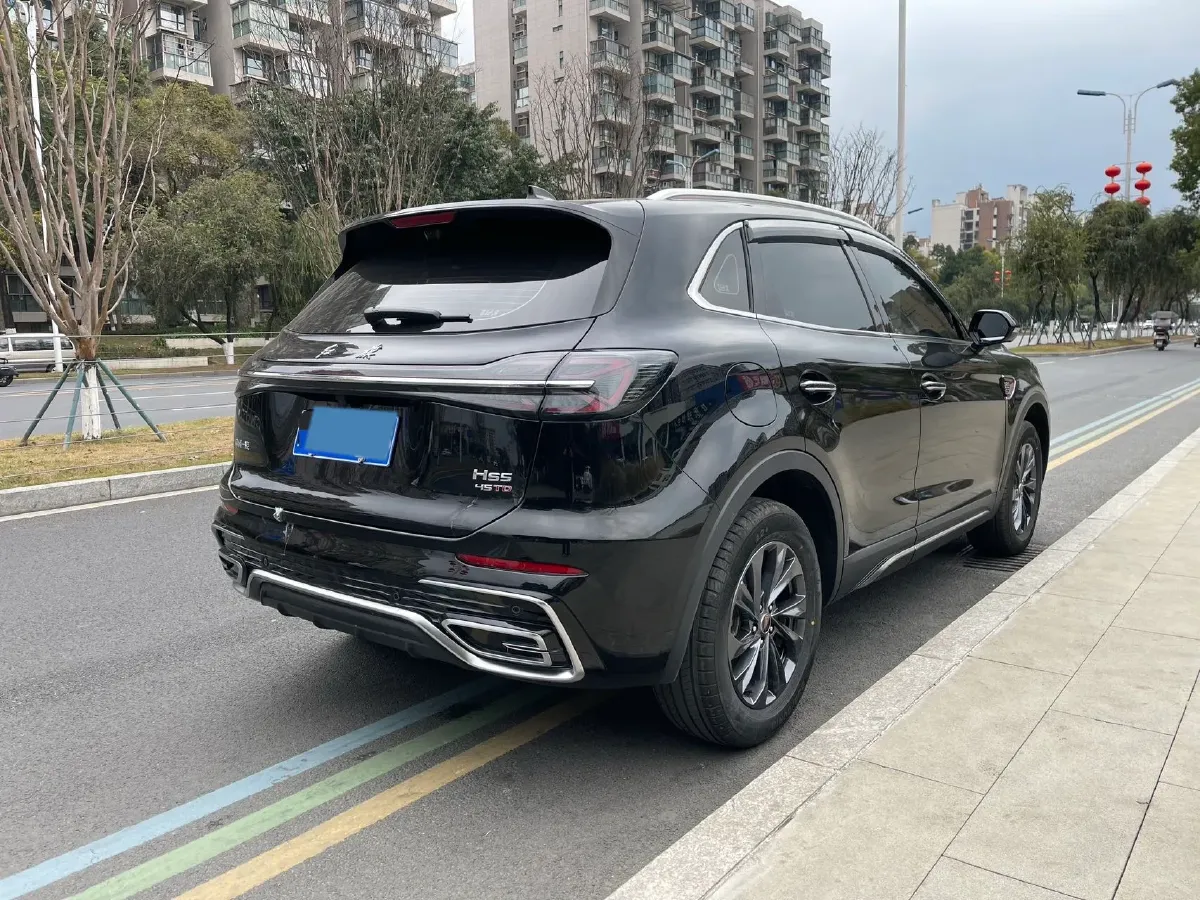 2025 HongQi HS5 2.0T 252HP L4 8AT,autocango,china used car exporter,china ev exporter,chinese used car exporter,chinese used ev exporter