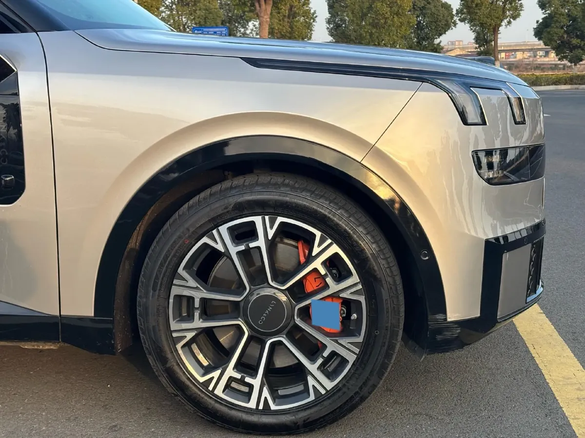 2025 LYNK&CO 900 1.5T 190HP L4 3DHT PHEV 43.3KWH,autocango,china used car exporter,china ev exporter,chinese used car exporter,chinese used ev exporter