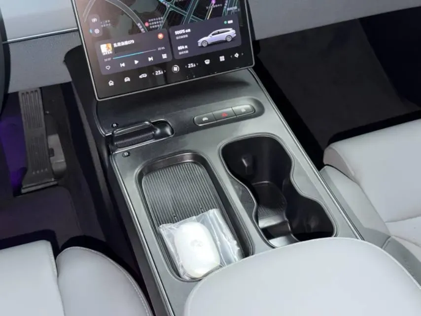 2023 NIO ET5T BEV 75KWH,autocango,china used car exporter,china ev exporter,chinese used car exporter,chinese used ev exporter