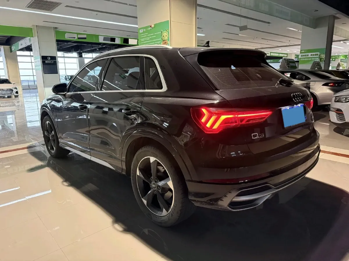 2021 Audi Q3 1.4T 150HP L4 7DCT,autocango,china used car exporter,china ev exporter,chinese used car exporter,chinese used ev exporter