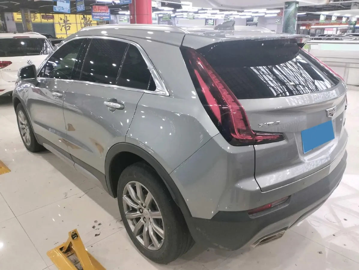 2023 Cadillac XT4 2.0T 237HP L4 9AT,autocango,china used car exporter,china ev exporter,chinese used car exporter,chinese used ev exporter