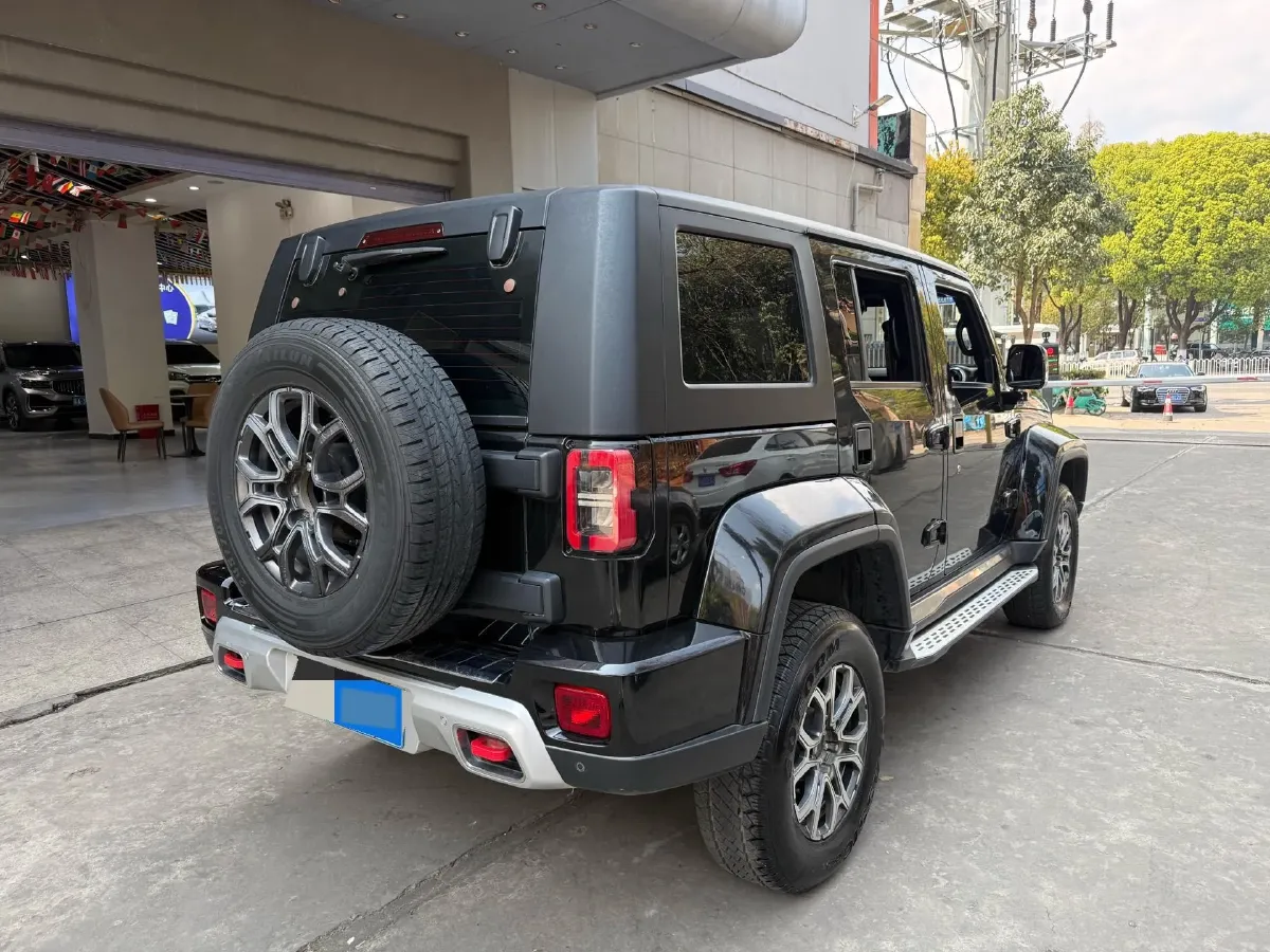 2020 Beijing BJ40 2.0T 224HP L4 8AT,autocango,china used car exporter,china ev exporter,chinese used car exporter,chinese used ev exporter