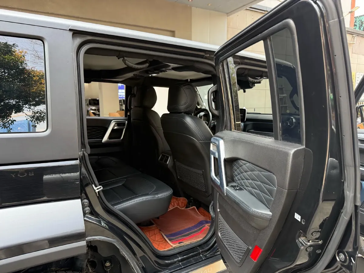 2020 Beijing BJ40 2.0T 224HP L4 8AT,autocango,china used car exporter,china ev exporter,chinese used car exporter,chinese used ev exporter