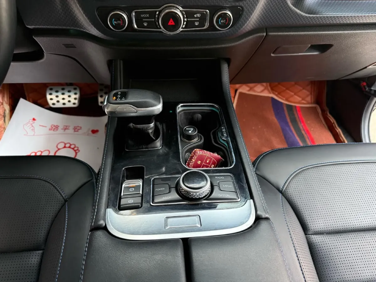 2020 Beijing BJ40 2.0T 224HP L4 8AT,autocango,china used car exporter,china ev exporter,chinese used car exporter,chinese used ev exporter