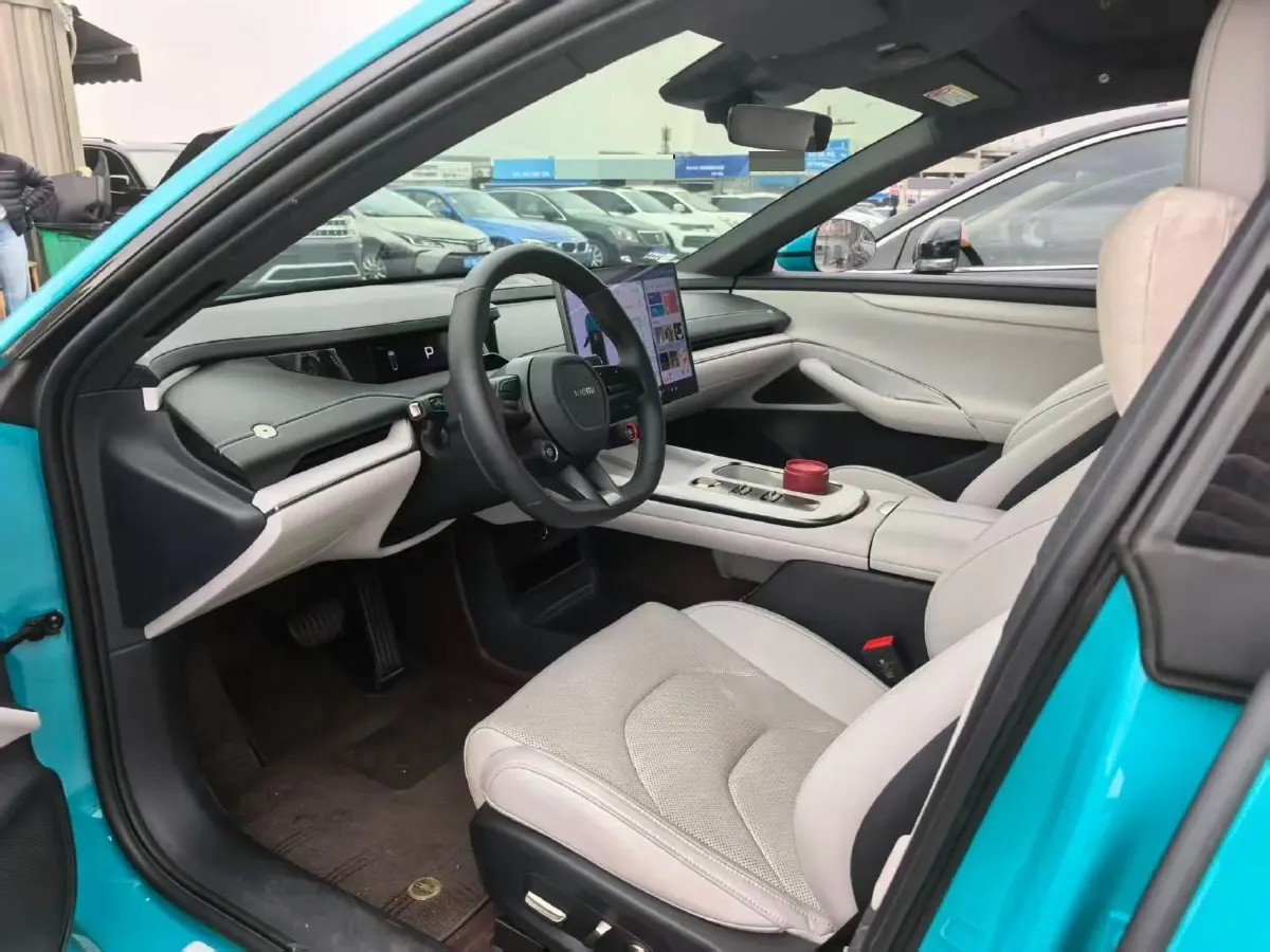 2024 MI SU7 BEV 73.6KWH,autocango,china used car exporter,china ev exporter,chinese used car exporter,chinese used ev exporter