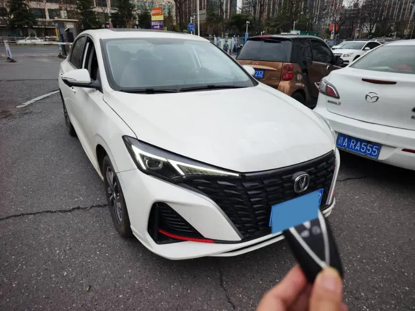2023 ChangAn Eado 1.4T 160HP L4 7DCT,autocango,china used car exporter,china ev exporter,chinese used car exporter,chinese used ev exporter