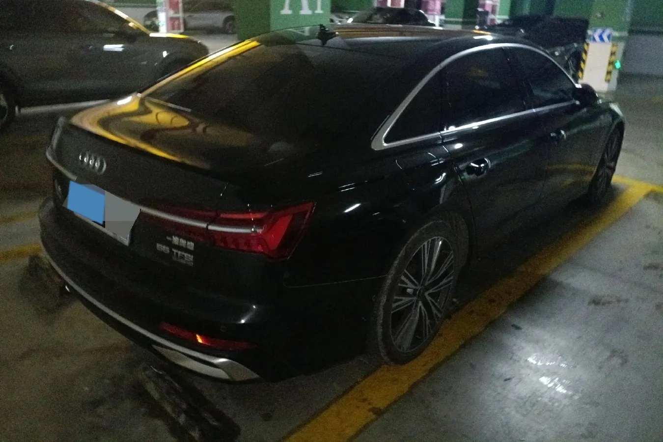 2023 Audi A6L 3.0T 340HP V6 7DCT,autocango,china used car exporter,china ev exporter,chinese used car exporter,chinese used ev exporter