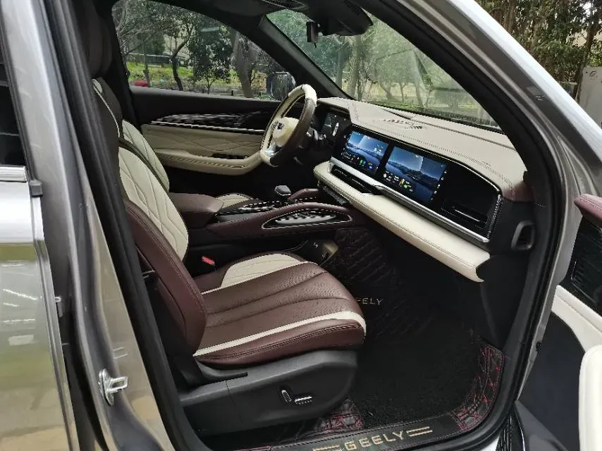 2021 Geely Monjaro 2.0T 218HP L4 7DCT,autocango,china used car exporter,china ev exporter,chinese used car exporter,chinese used ev exporter