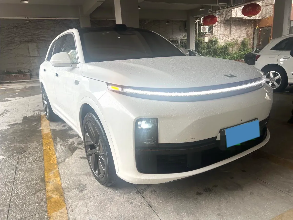 2024 Li L8 Range Extended 154HP REEV 52.3KWH,autocango,china used car exporter,china ev exporter,chinese used car exporter,chinese used ev exporter