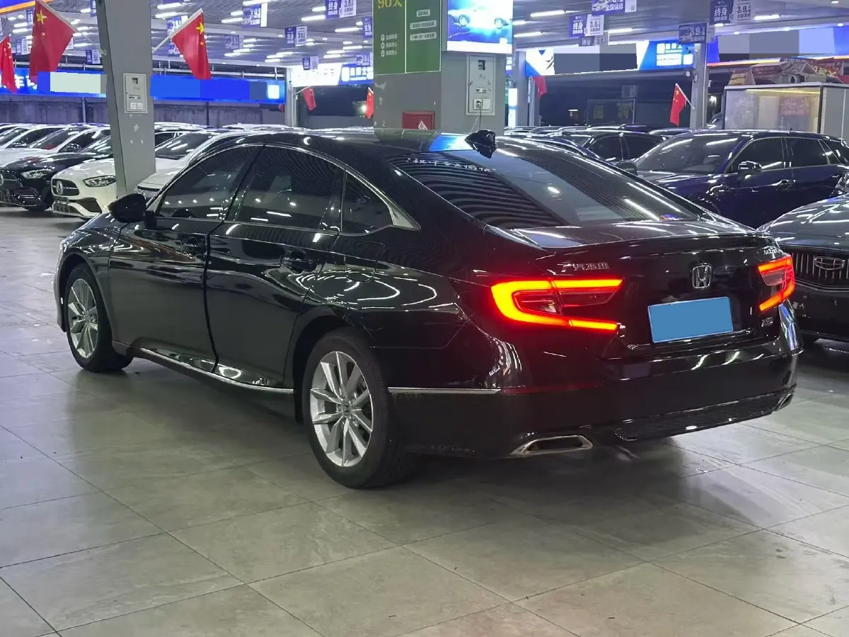 2022 Honda Accord 1.5T 194HP L4 CVT,autocango,china used car exporter,china ev exporter,chinese used car exporter,chinese used ev exporter