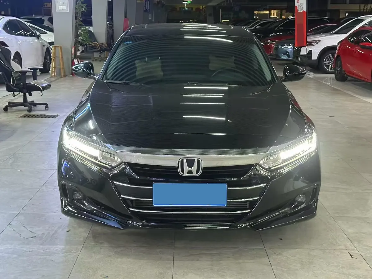 2022 Honda Accord 1.5T 194HP L4 CVT,autocango,china used car exporter,china ev exporter,chinese used car exporter,chinese used ev exporter