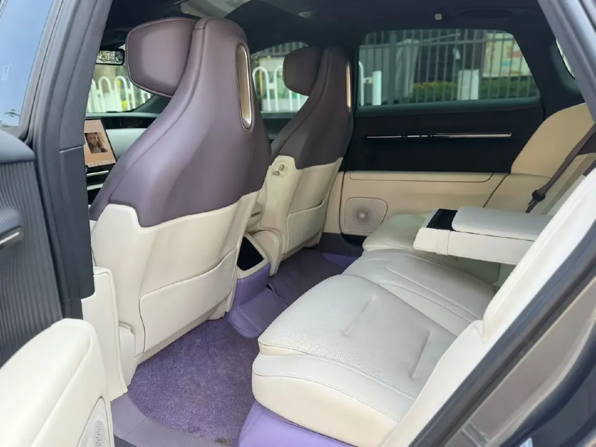 2023 Avatr 12 BEV 94.5KWH,autocango,china used car exporter,china ev exporter,chinese used car exporter,chinese used ev exporter