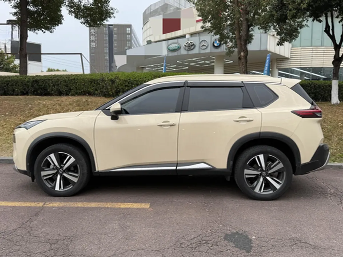 2021 Nissan X-Trail 1.5T 204HP L3 CVT,autocango,china used car exporter,china ev exporter,chinese used car exporter,chinese used ev exporter