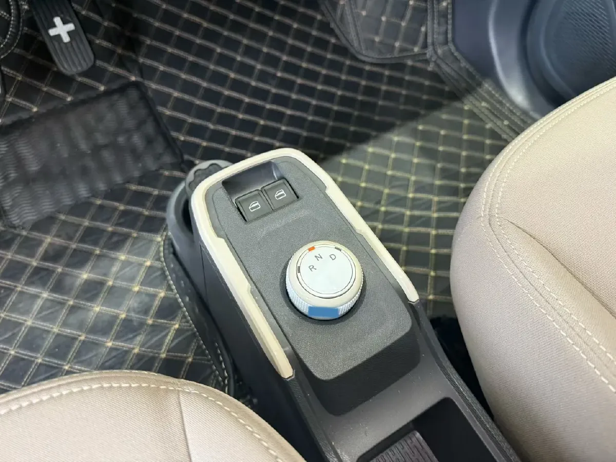 2025 Chery QQ Ice Cream BEV,autocango,china used car exporter,china ev exporter,chinese used car exporter,chinese used ev exporter