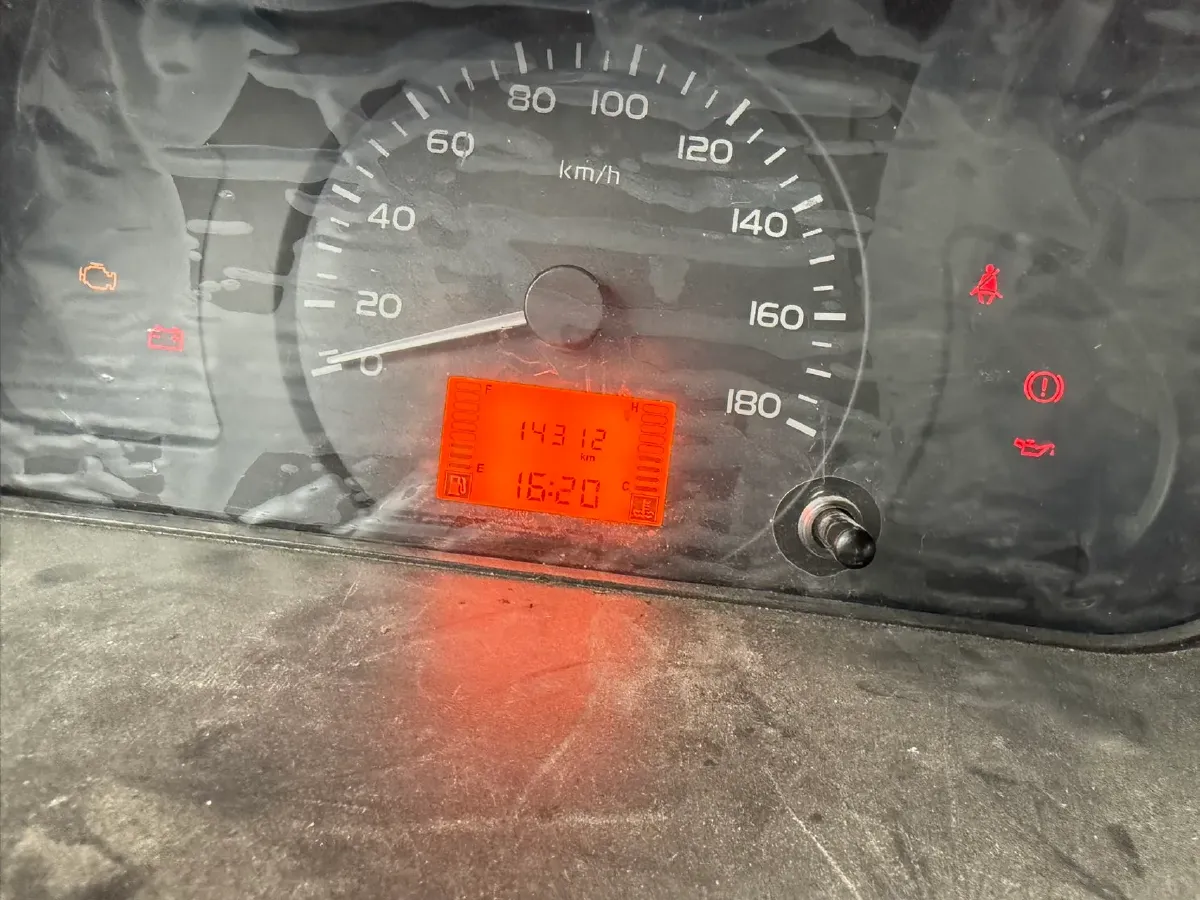 2023 WuLing RongGuang Mini Truck 1.5L 102HP L4 5MT,autocango,china used car exporter,china ev exporter,chinese used car exporter,chinese used ev exporter