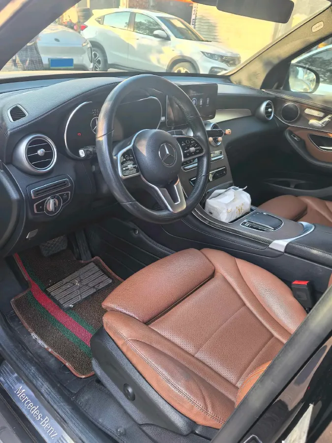 2020 Mercedes-Benz GLC Class 2.0T 258HP L4 9AT,autocango,china used car exporter,china ev exporter,chinese used car exporter,chinese used ev exporter