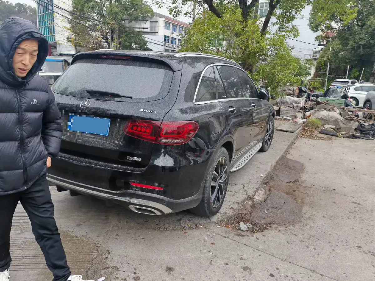 2020 Mercedes-Benz GLC Class 2.0T 258HP L4 9AT,autocango,china used car exporter,china ev exporter,chinese used car exporter,chinese used ev exporter