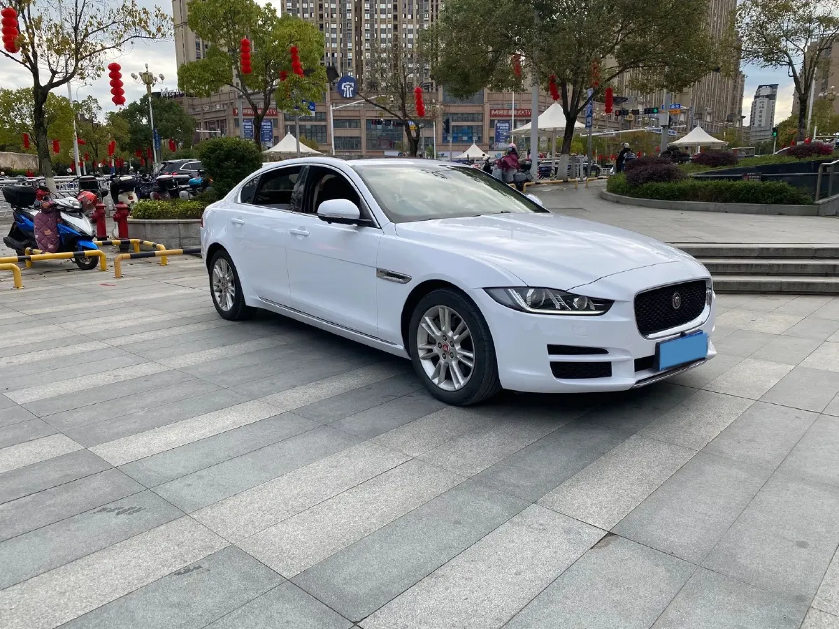 2018 Jaguar XEL 2.0T 200HP L4 8AT,autocango,china used car exporter,china ev exporter,chinese used car exporter,chinese used ev exporter