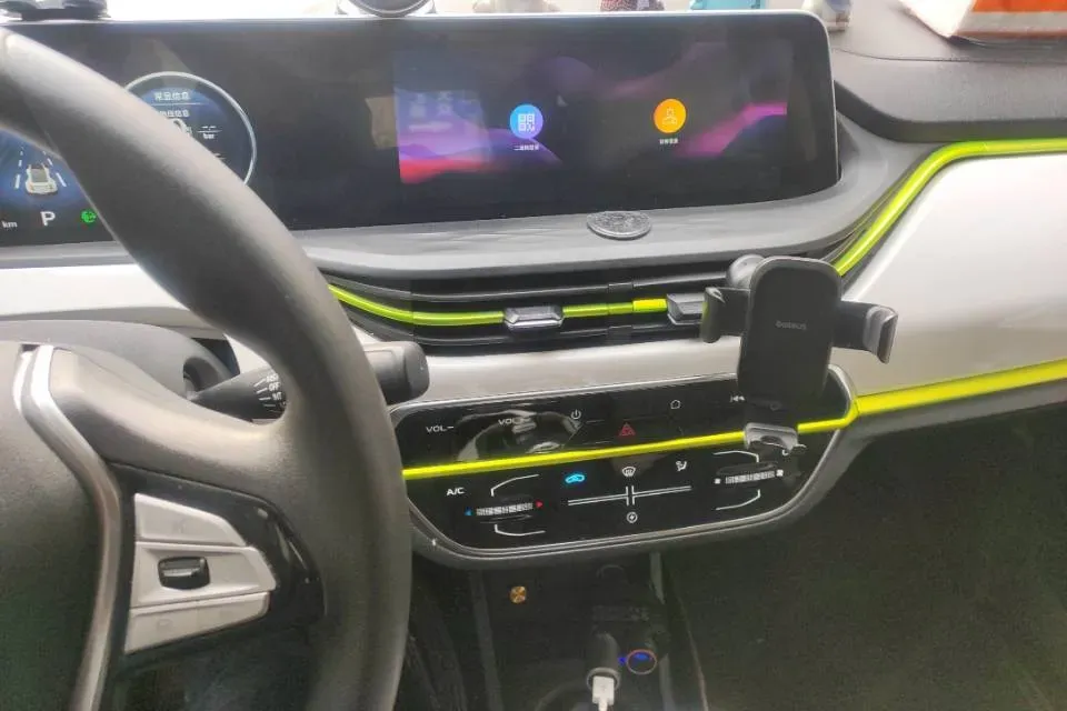 2020 ChangAn BenBen E-Star BEV 32.2KWH,autocango,china used car exporter,china ev exporter,chinese used car exporter,chinese used ev exporter