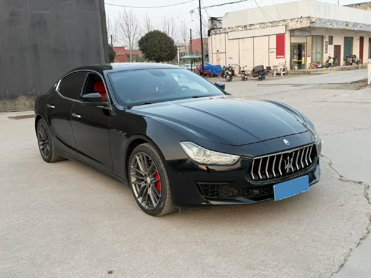 2018 Maserati Ghibli 3.0T 350HP V6 8AT,autocango,china used car exporter,china ev exporter,chinese used car exporter,chinese used ev exporter