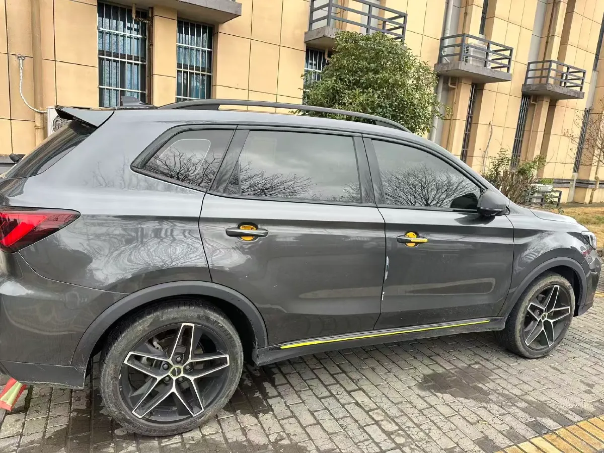 2021 Roewe RX5 1.5T 181HP L4 7DCT,autocango,china used car exporter,china ev exporter,chinese used car exporter,chinese used ev exporter