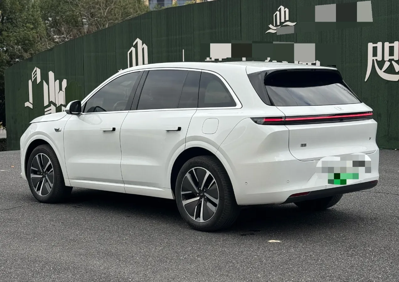 2024 Li L6 Range Extended 154HP L4 REEV 36.8KWH,autocango,china used car exporter,china ev exporter,chinese used car exporter,chinese used ev exporter