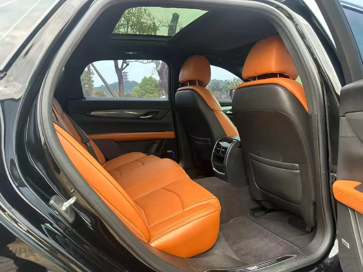 2022 Cadillac CT6 2.0T 237HP L4 10AT,autocango,china used car exporter,china ev exporter,chinese used car exporter,chinese used ev exporter