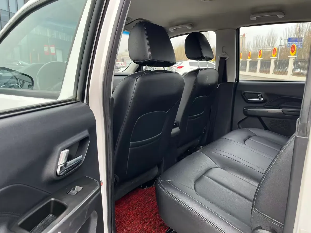 2017 Great Wall Wingle 5 2.4L 122HP L4 5MT,autocango,china used car exporter,china ev exporter,chinese used car exporter,chinese used ev exporter