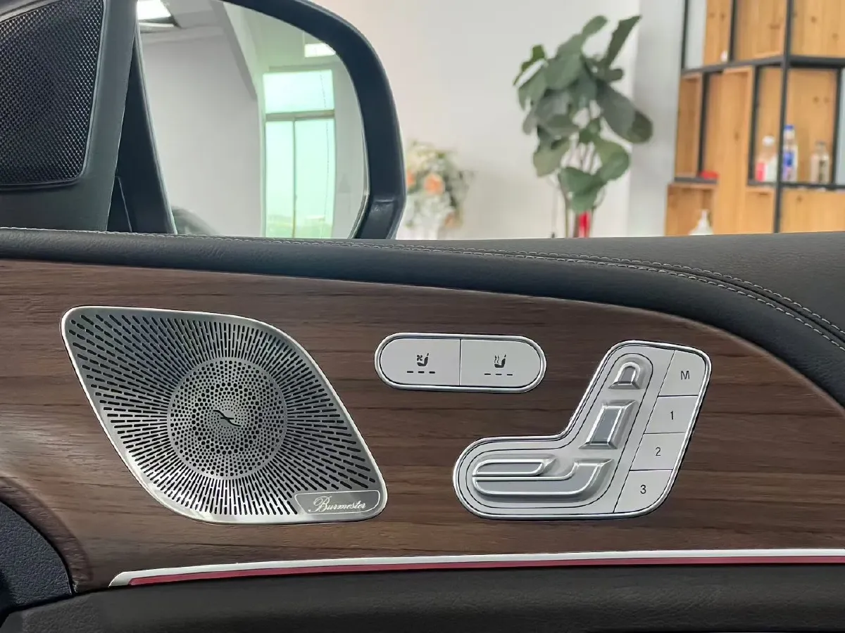 2022 Audi Q5L 2.0T 190HP L4 7DCT,autocango,china used car exporter,china ev exporter,chinese used car exporter,chinese used ev exporter