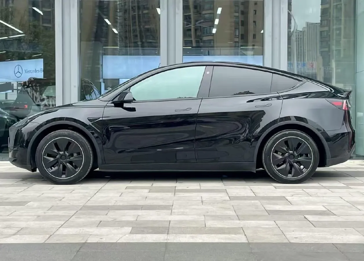 2022 Tesla Model Y BEV 60KWH,autocango,china used car exporter,china ev exporter,chinese used car exporter,chinese used ev exporter