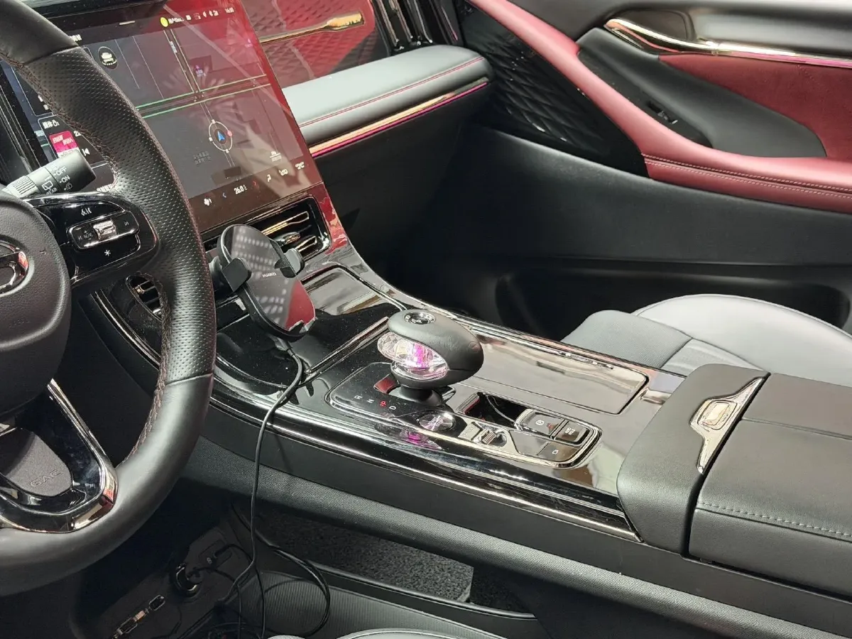 2023 GAC Trumpchi M8 2.0T 190HP L4 E-CVT Hybrid,autocango,china used car exporter,china ev exporter,chinese used car exporter,chinese used ev exporter