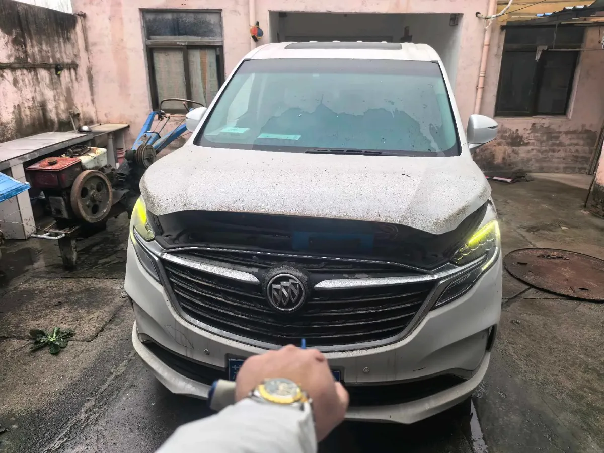 2020 Buick GL8 2.0T 237HP L4 9AT,autocango,china used car exporter,china ev exporter,chinese used car exporter,chinese used ev exporter