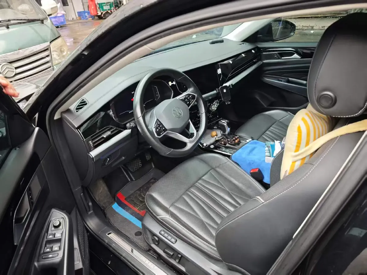 2022 Xpeng P7 BEV 60.2KWH,autocango,china used car exporter,china ev exporter,chinese used car exporter,chinese used ev exporter