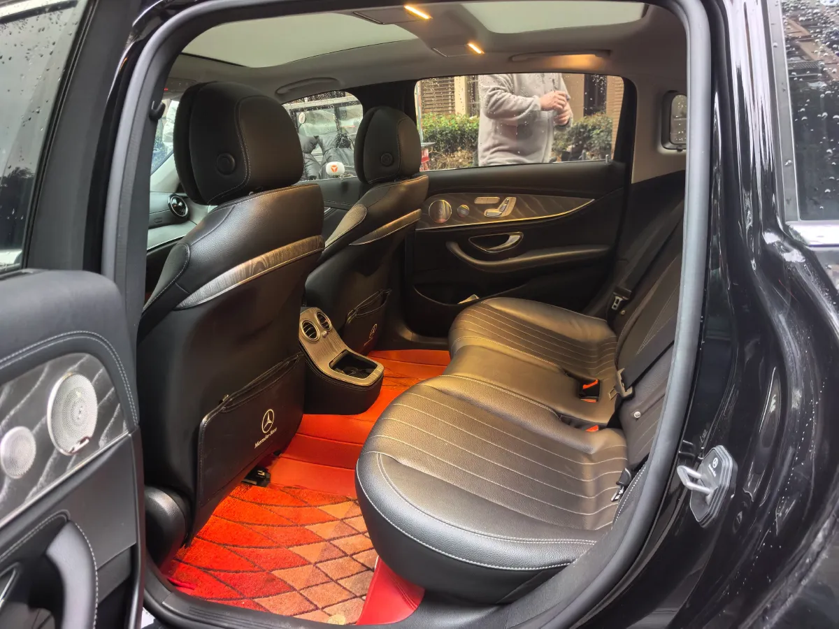 2023 Mercedes-Benz E Class 2.0T 258HP L4 9AT,autocango,china used car exporter,china ev exporter,chinese used car exporter,chinese used ev exporter