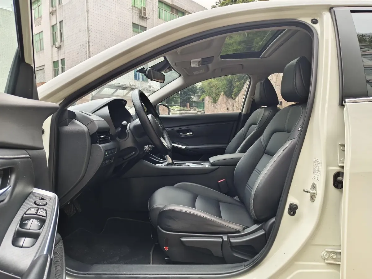 2022 Nissan Sylphy 1.6L 135HP L4 CVT,autocango,china used car exporter,china ev exporter,chinese used car exporter,chinese used ev exporter