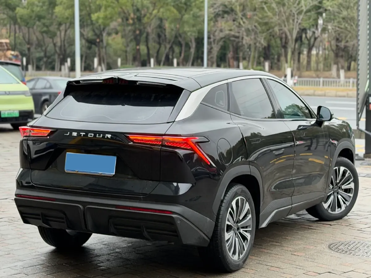 2022 Jetour DASHING 1.6T 197HP L4 7DCT,autocango,china used car exporter,china ev exporter,chinese used car exporter,chinese used ev exporter