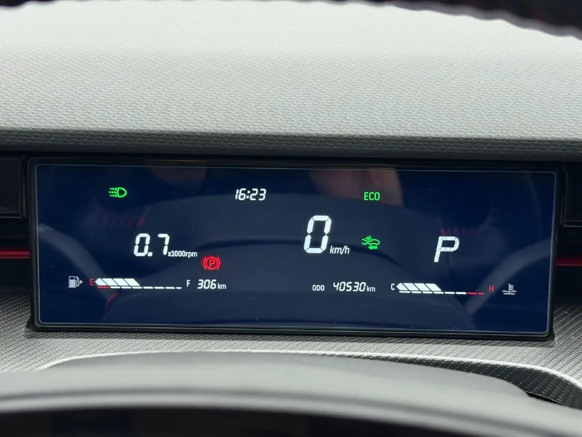 2022 Jetour DASHING 1.6T 197HP L4 7DCT,autocango,china used car exporter,china ev exporter,chinese used car exporter,chinese used ev exporter