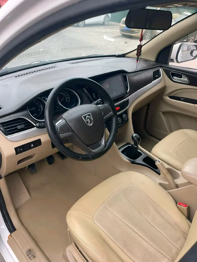 2016 Zotye Z500 1.5T 144HP L4 5MT,autocango,china used car exporter,china ev exporter,chinese used car exporter,chinese used ev exporter