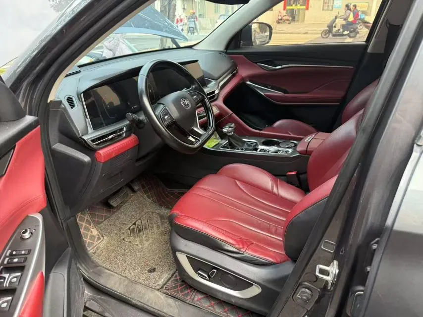 2021 ChangAn CS75 Plus 1.5T 178HP L4 6AT,autocango,china used car exporter,china ev exporter,chinese used car exporter,chinese used ev exporter