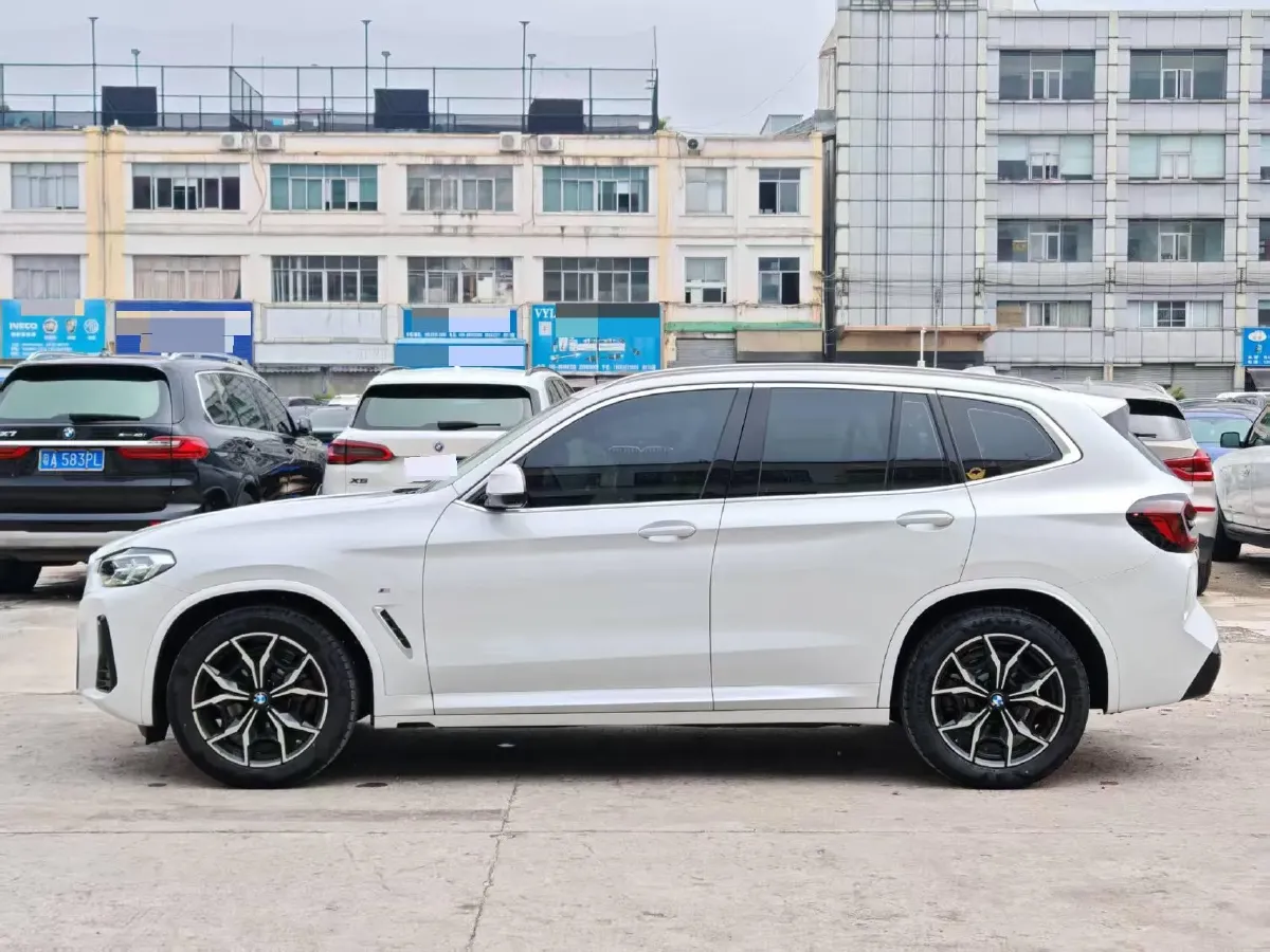 2022 BMW X3 2.0T 184HP L4 8AT,autocango,china used car exporter,china ev exporter,chinese used car exporter,chinese used ev exporter